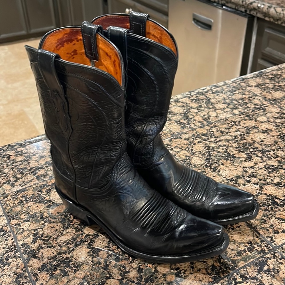 Lucchese
